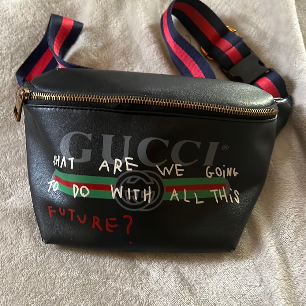 Gucci Fanny pack